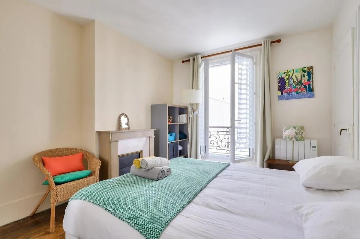Apartment Cosy 2 Bedroom Flat Near Place D'Italie Paris