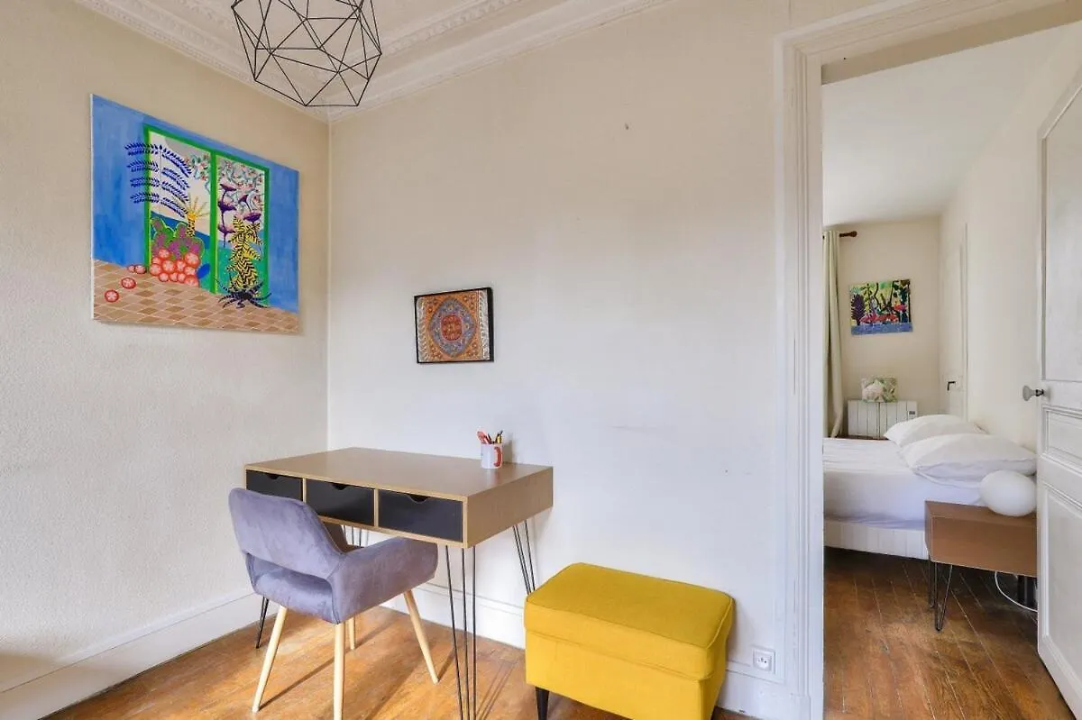 Apartment Cosy 2 Bedroom Flat Near Place D'Italie Paris France